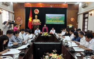 太原省人委会举办第三次茶节新闻发布会
